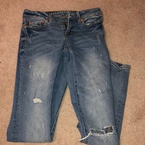 Aeropostale low rise distressed jeans